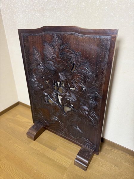 衝立　透かし牡丹